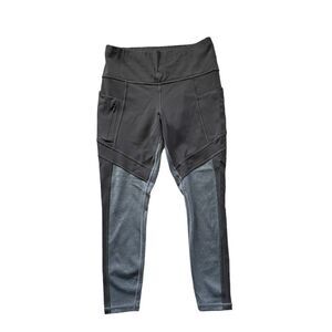 ATHLETA All in Structure 7/8 Tight / Leggings Size Small